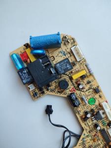Napájacia doska klimatizácie PCB:TCL32GGFT9189-KZ