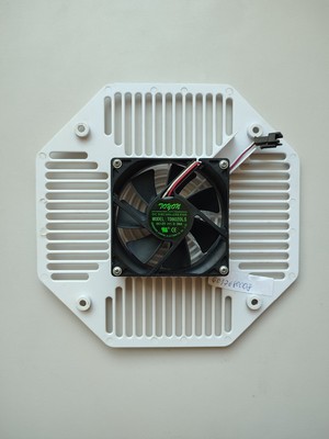 Ventilátor chladenia TOYON TD8020LS s mriežkou